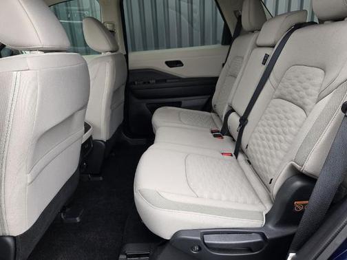 Deep Ocean Blue 2024 Nissan Pathfinder SV