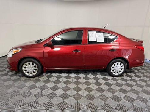 2018 Nissan Versa 1.6 S+