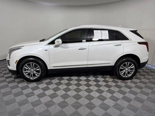 2022 Cadillac XT5 Premium Luxury