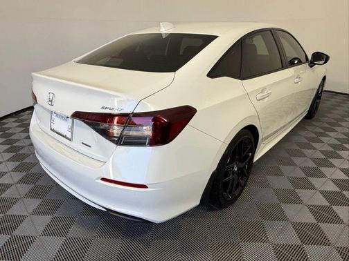 2025 Honda Civic Hybrid