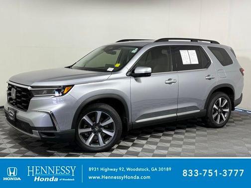 2025 Honda Pilot Touring