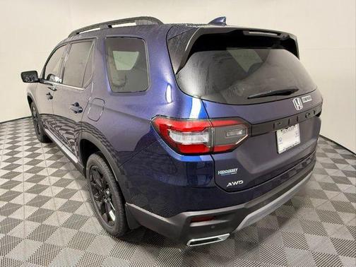 2025 Honda Pilot Touring+
