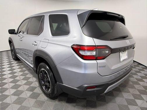 2025 Honda Pilot EX-L+