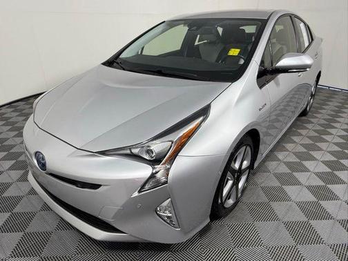 2018 Toyota Prius Three Touring