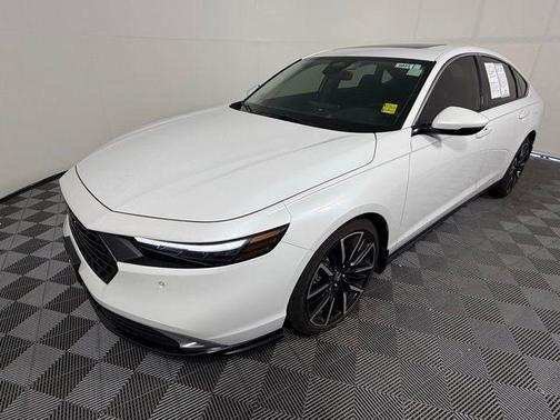 2025 Honda Accord Hybrid Touring