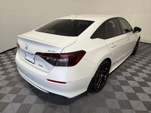 2025 Honda Civic Hybrid