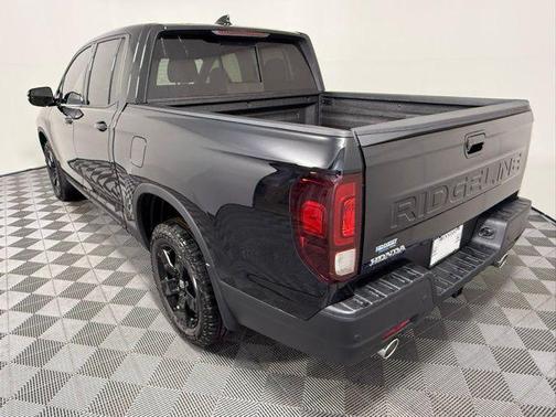 2025 Honda Ridgeline Black Edition