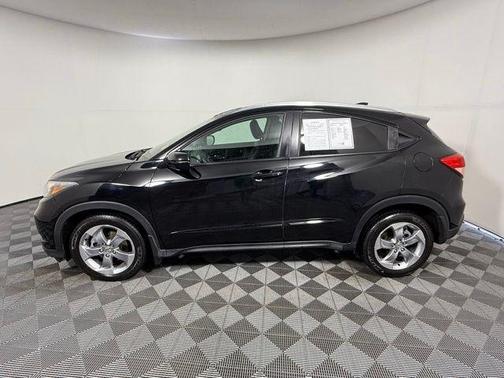 2016 Honda HR-V EX-L w/Navigation