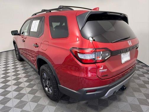 2023 Honda Pilot TrailSport