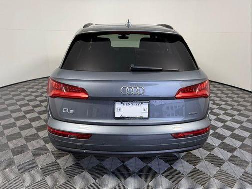2019 Audi Q5 2.0T Prestige