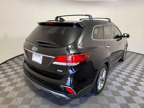Becketts Black 2017 Hyundai SANTA FE SE Ultimate