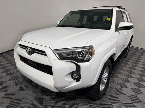 2022 Toyota 4Runner SR5