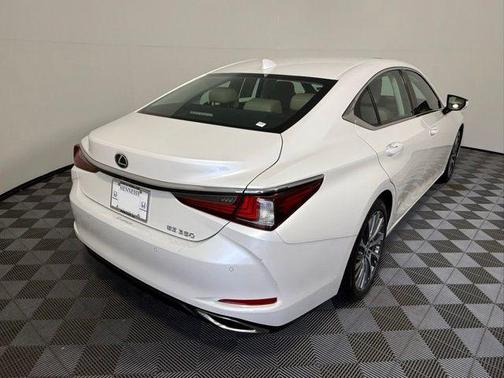 Ultra White 2020 Lexus ES 350 Base