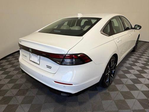 2024 Honda Accord Hybrid Touring
