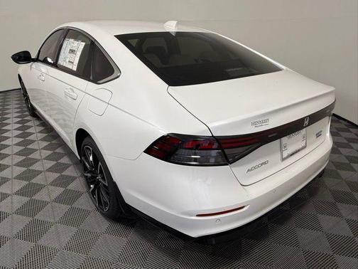 2025 Honda Accord Hybrid Touring