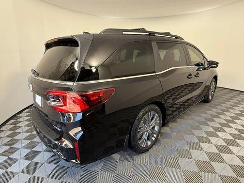 2025 Honda Odyssey Touring