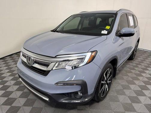 2022 Honda Pilot Touring 7-Passenger