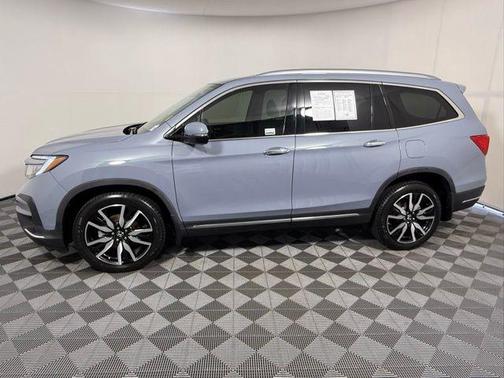 2022 Honda Pilot Touring 7-Passenger