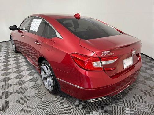 2020 Honda Accord Touring 2.0T