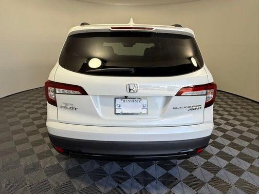 2022 Honda Pilot Black Edition
