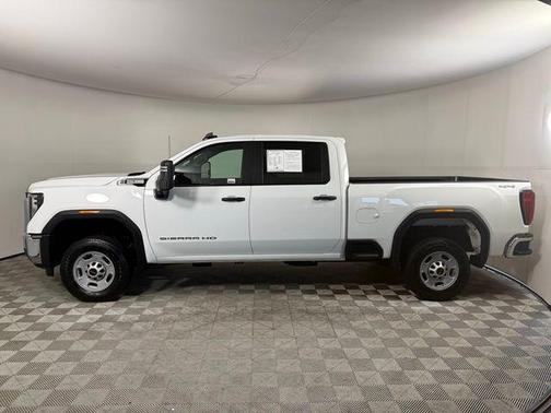 2024 GMC Sierra 2500 Pro
