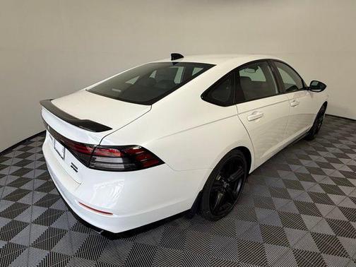 2025 Honda Accord Hybrid Sport-L