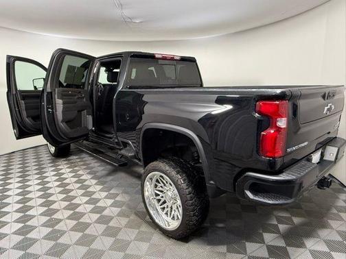 2024 Chevrolet Silverado 2500 High Country