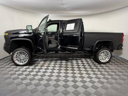 2024 Chevrolet Silverado 2500 High Country