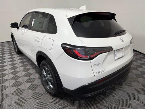 2026 Honda HR-V LX