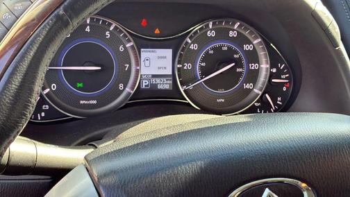 2015 INFINITI QX80 Base