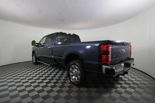 2023 Ford F-350 Lariat Super Duty