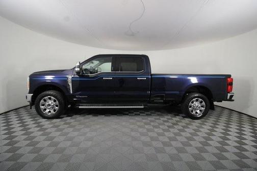 2023 Ford F-350 Lariat Super Duty