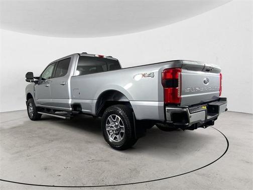 2024 Ford F-350 Lariat Super Duty