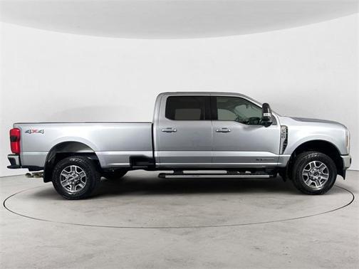 2024 Ford F-350 Lariat Super Duty