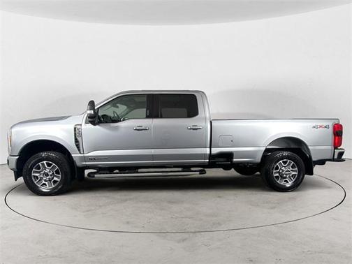 2024 Ford F-350 Lariat Super Duty