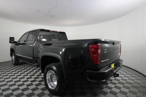 2024 Chevrolet Silverado 3500 High Country