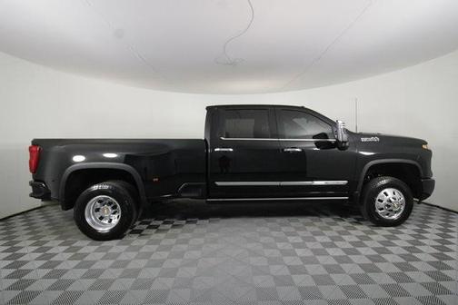 2024 Chevrolet Silverado 3500 High Country