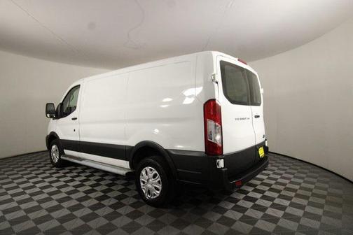 2022 Ford Transit-250 Base