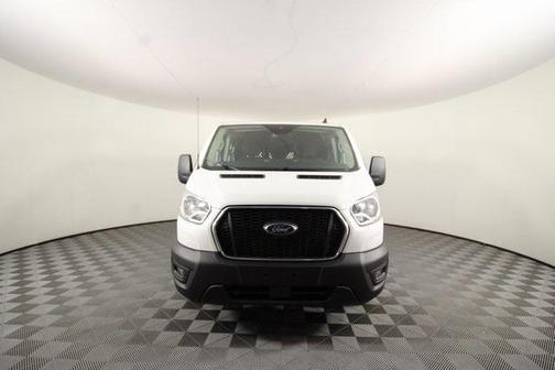 2022 Ford Transit-250 Base