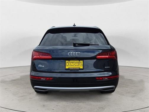 2020 Audi Q5 40 Premium Plus