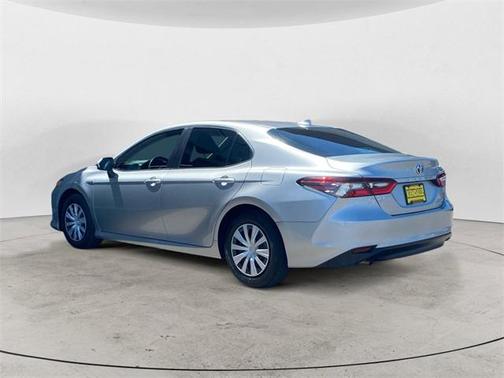 2021 Toyota Camry Hybrid LE