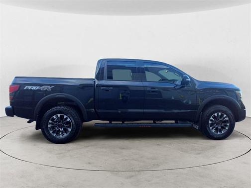 2023 Nissan Titan PRO-4X