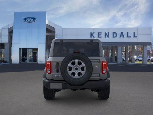 Gray Metallic 2026 Ford Bronco Big Bend