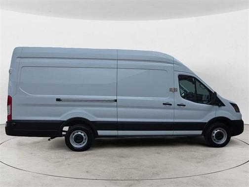 2022 Ford Transit-350 Base