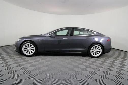 2016 Tesla Model S 90D