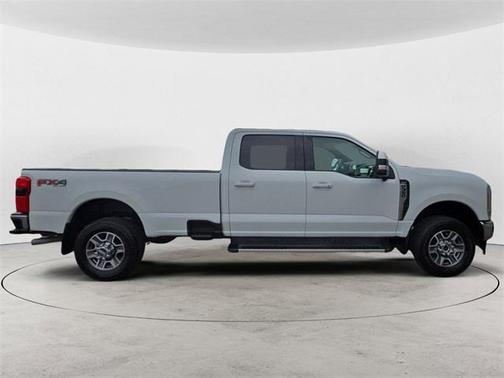 2023 Ford F-350 Lariat Super Duty