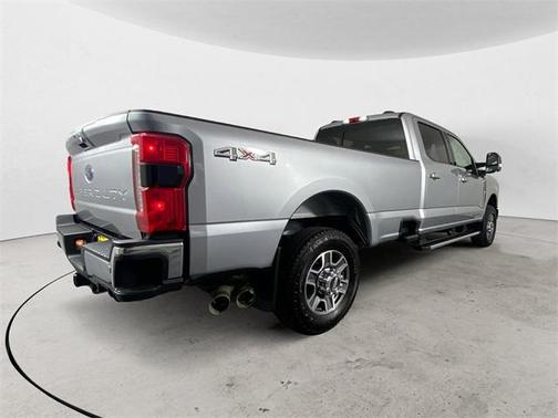 2024 Ford F-350 Lariat Super Duty