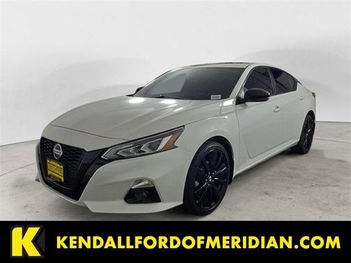 2022 Nissan Altima 2.5 SR