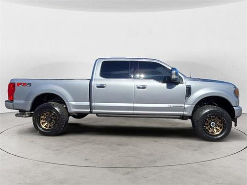 2022 Ford F-350 Platinum
