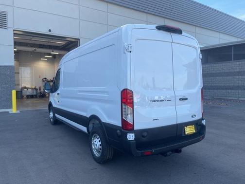 2026 Ford Transit-250 148 WB Medium Roof Cargo